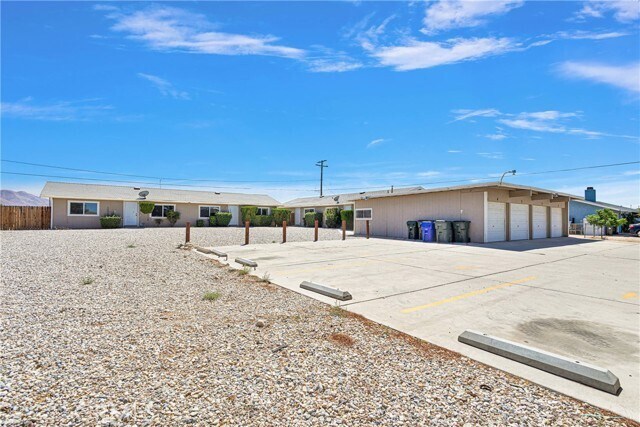 Foto del edificio - 20933 Sioux Rd