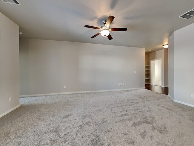 Foto del edificio - 9049 NW 143rd St