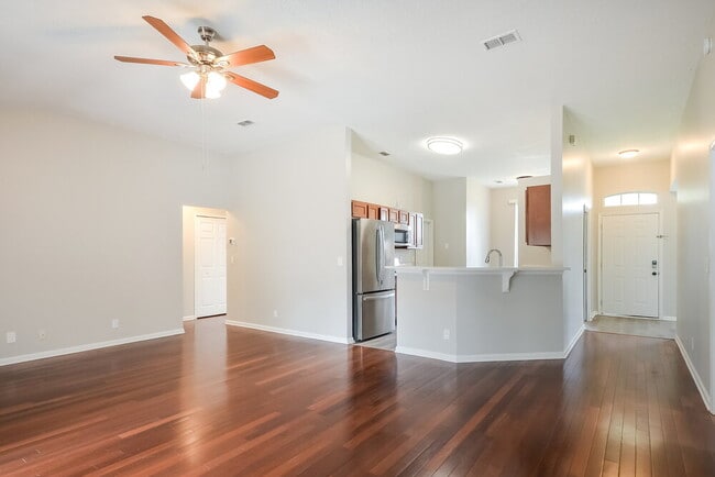 Foto del edificio - 12640 Ashmore Green Dr S