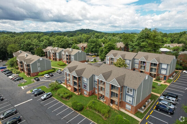 Barclay Place - Barclay Place Apartments