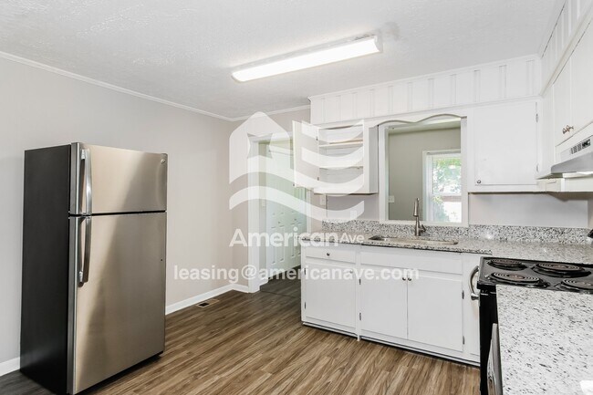 Foto del edificio - 2210 Tudor Dr