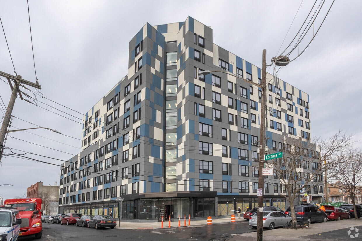 RadRoc Apartments in Far Rockaway, NY