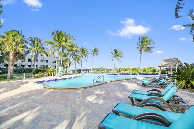 Foto del edificio - 3801 S Ocean Dr