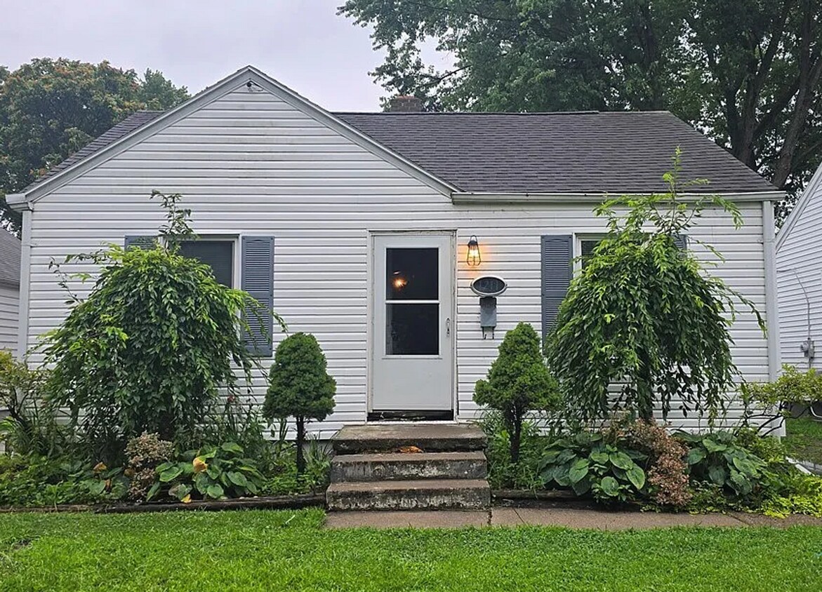 Foto principal - "Coming Soon" 3 Bedroom Possible 4 Bedroom...