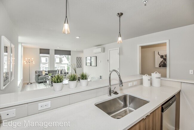 Foto del edificio - 8410 SE 17th Ave