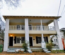 Building Photo - 2030 Madison Ave