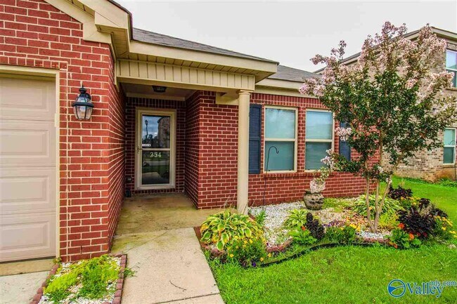 Building Photo - 254 Harold Murphy Dr