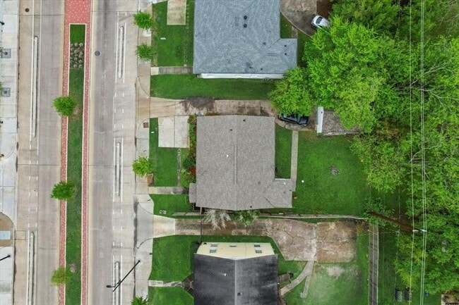 Building Photo - 3444 Blodgett St