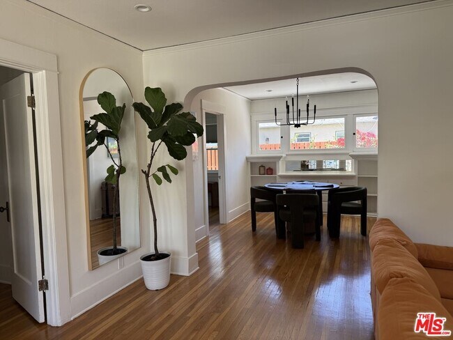 Foto del edificio - 531 Burchett St