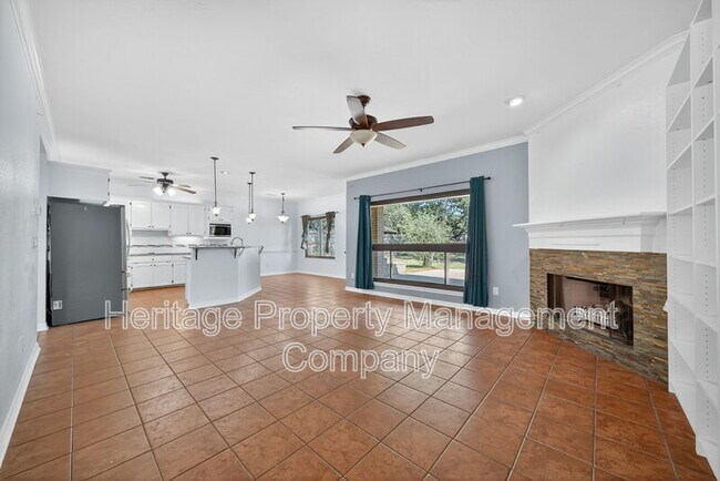 Foto del edificio - 13510 Mt Olympus