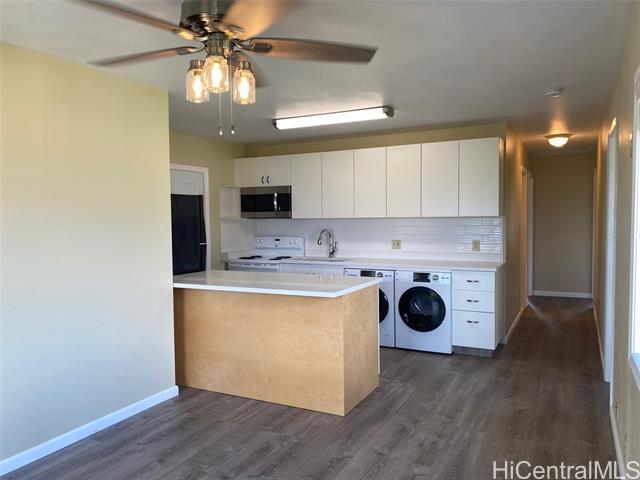 Building Photo - 477-022 Lihikai Dr