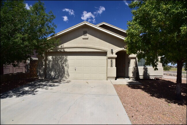 Foto del edificio - 14325 Island Point Dr