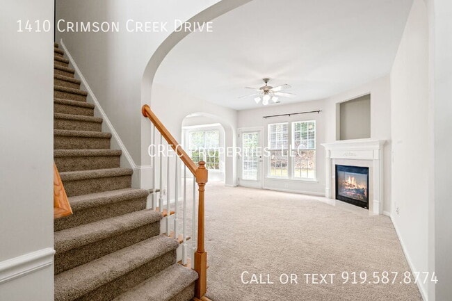Foto del edificio - 1410 Crimson Creek Dr