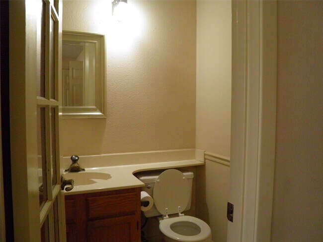 Foto del edificio - 2910 Grants Lake Blvd