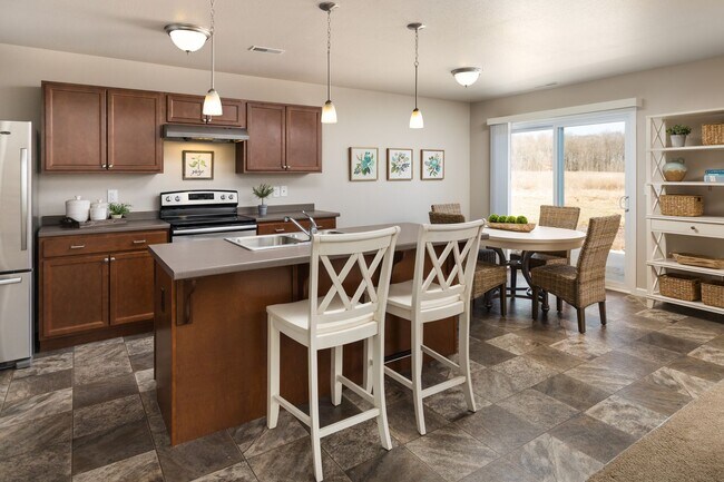 Building Photo - Charming home in Kent City