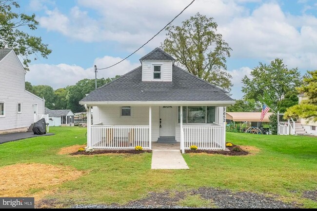 Building Photo - Two bedroom waterfront home in dundalk