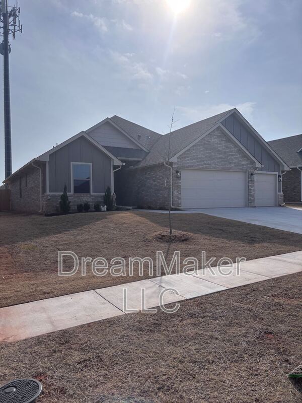 Foto del edificio - 3010 Hollow Crest Ln