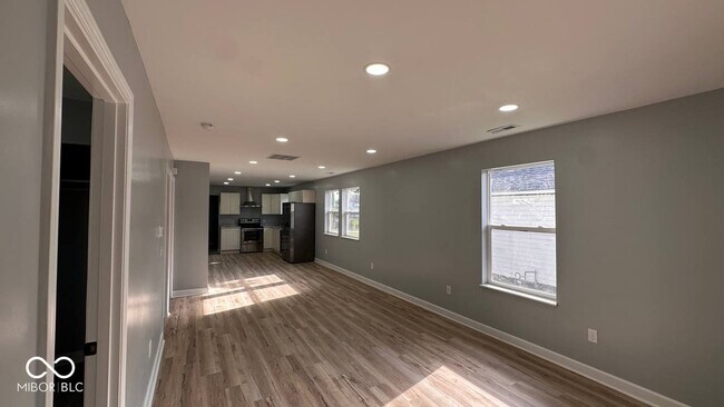 Foto del edificio - 1107 E Mulberry St