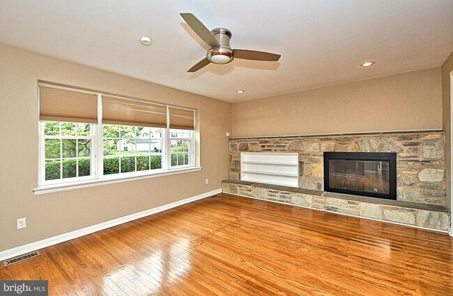 Building Photo - 1668 Aidenn Lair Rd