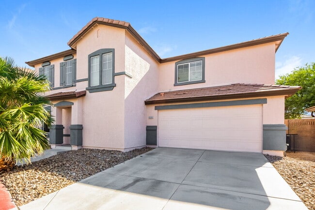 Building Photo - 5320 N Santa Fe Heights St