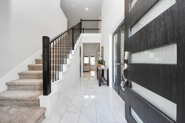 Foto del edificio - 21638 Laggan Clf Ln