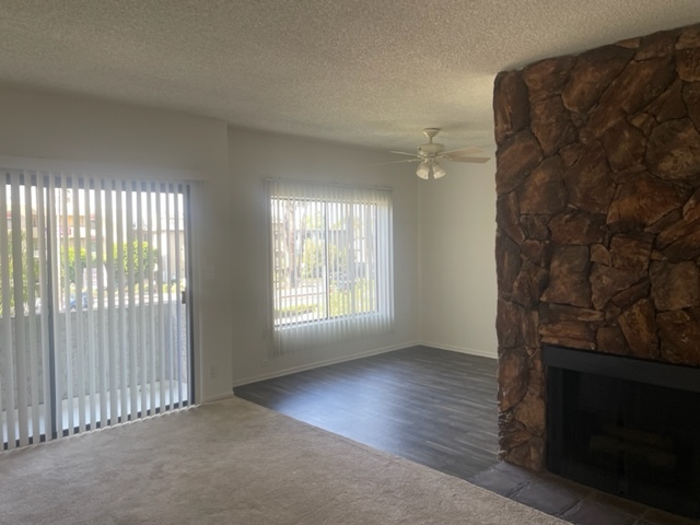Living Room / Dining Room - 15128 Sherman Way