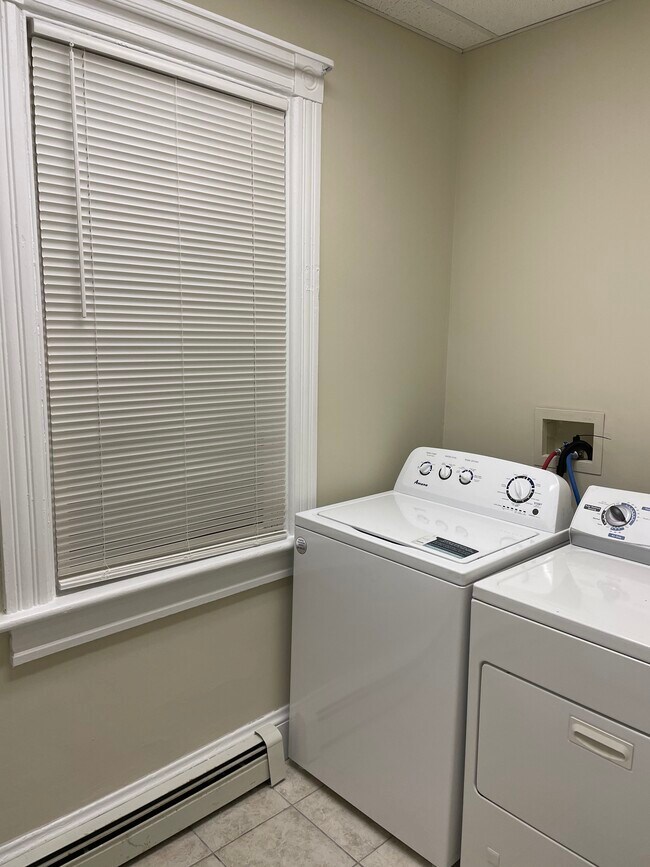 Laundry Room - 630 Quincy Ave