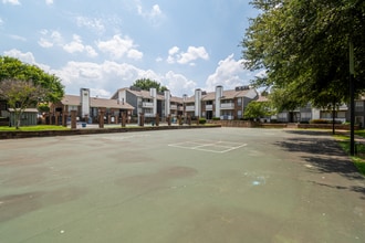CAI10.jpg - Crossings at Irving Apartments
