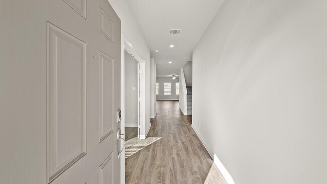 Building Photo - 25192 Leather Leaf Ct