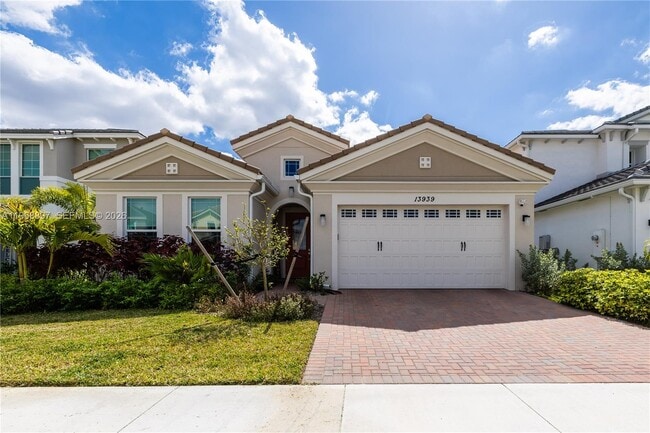 Building Photo - 13939 Prickly Cone Cv