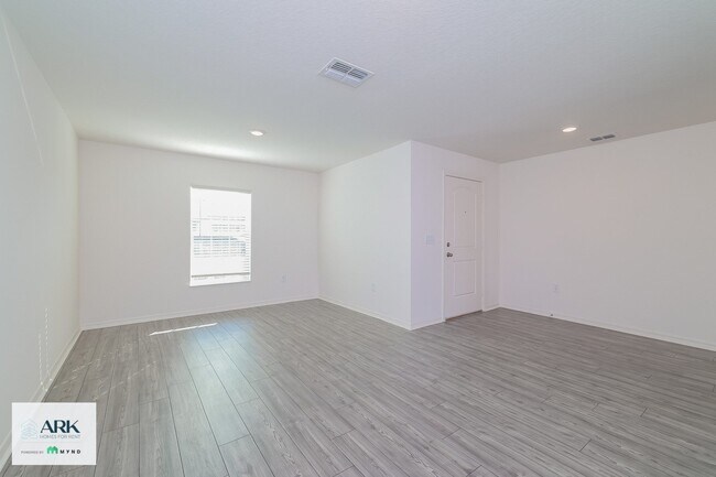 Foto del edificio - 313 Kensington View Dr