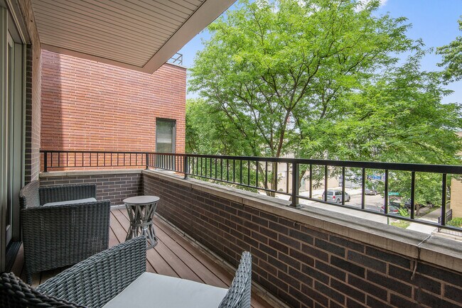 Foto del edificio - 918 N Wood St