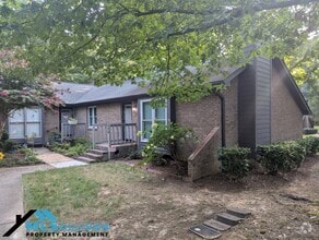 Building Photo - 500 W Woodcroft Pkwy