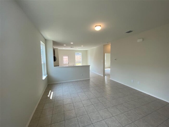 Foto del edificio - 204 Nettletree Dr