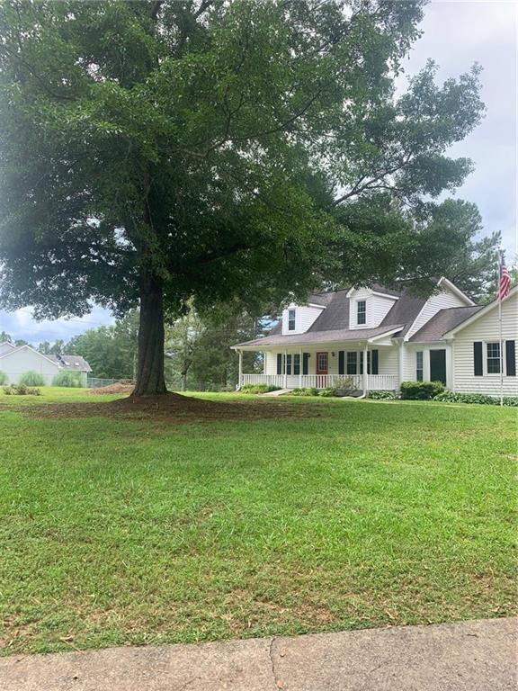 Foto del edificio - 3229 Bold Springs Rd