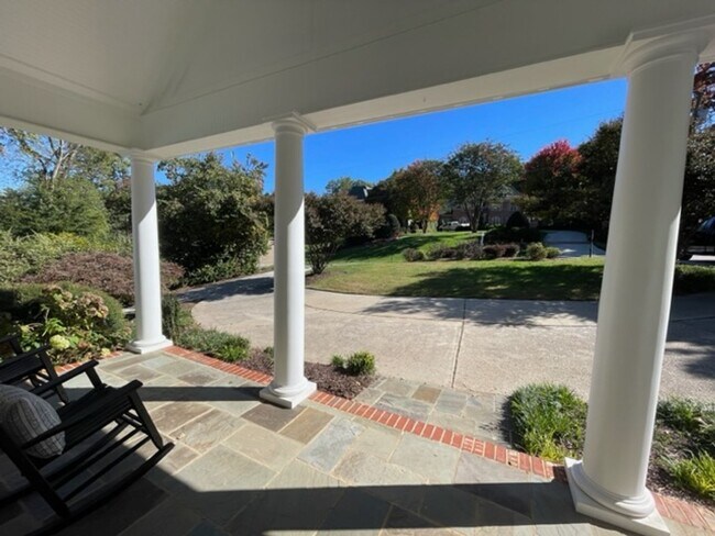 Building Photo - Country Club Hills
