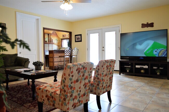 Livingroom second view - 2726 Royal St