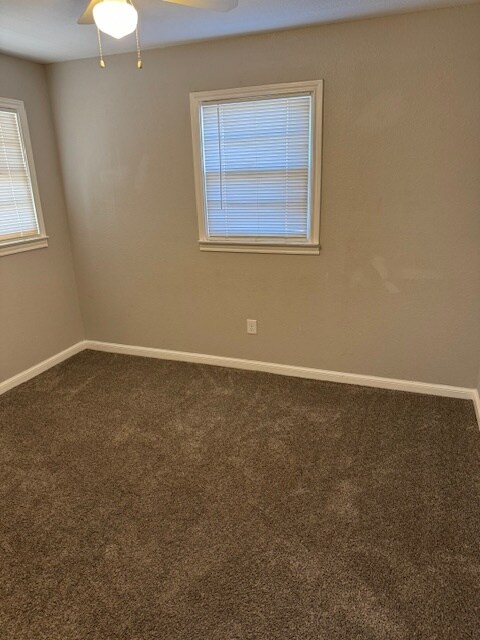 Building Photo - 712 29th St