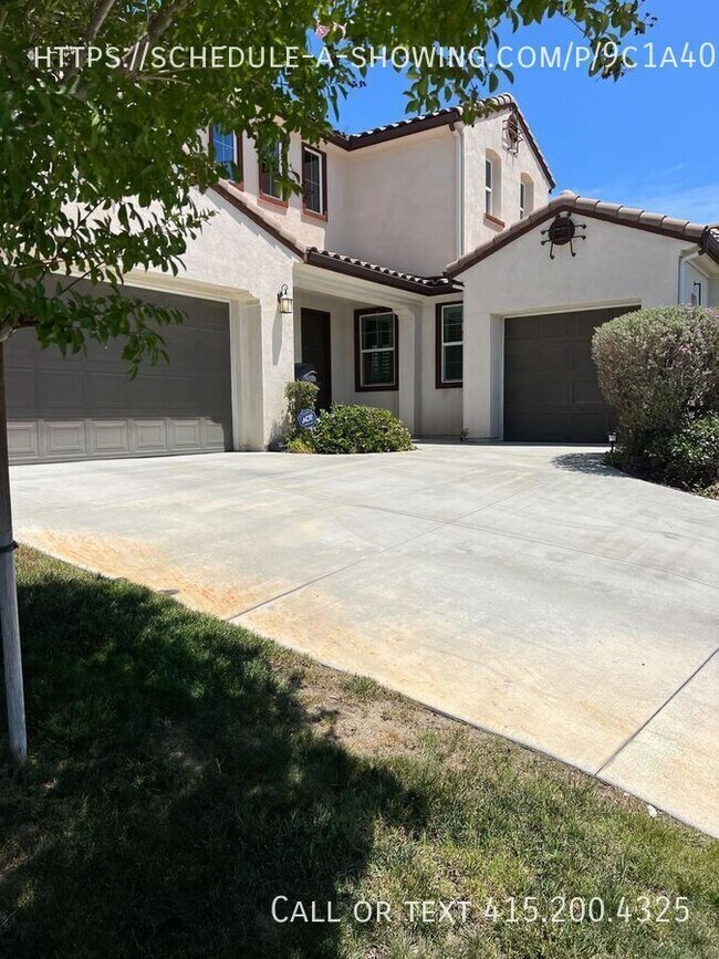 Foto del edificio - 1506 Patterson Ranch Rd