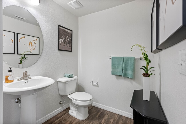 Interior Photo - Ryder Place at Wellington