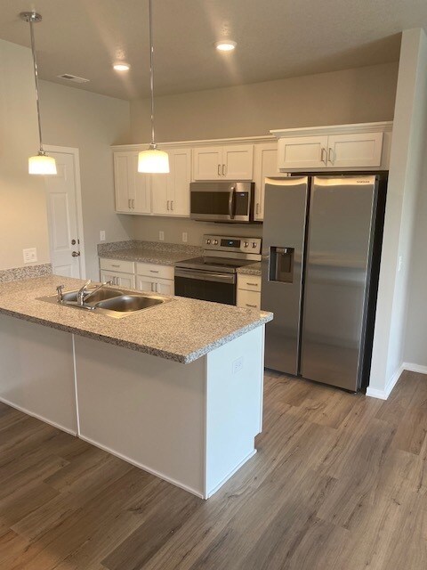Foto del edificio - 259 NW Greenwood Pl
