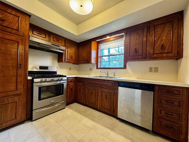 Foto del edificio - 24231 Shellbrook Dr