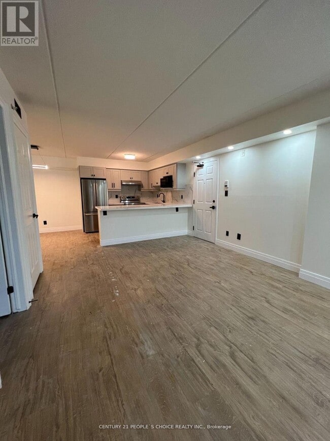 Building Photo - 1490 Bishops Gate