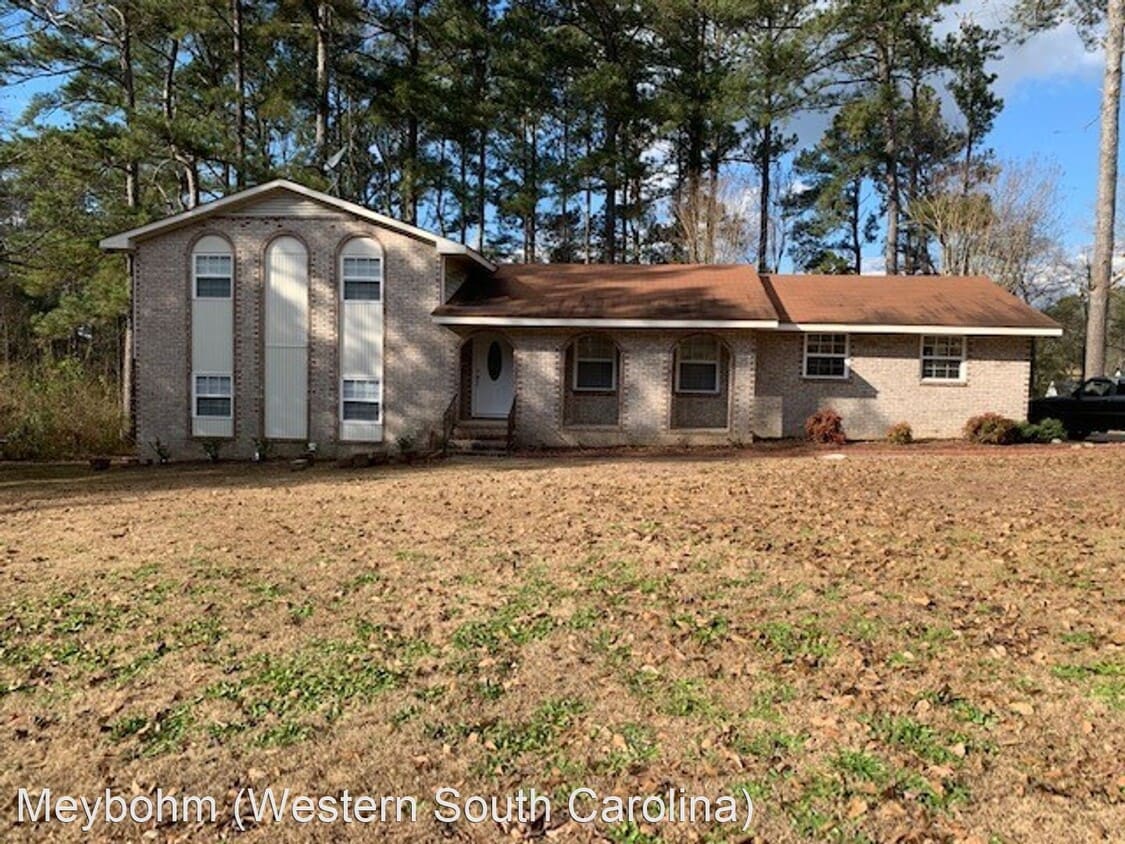 Primary Photo - 4 br, 2.5 bath House - 2308 Maple Drive