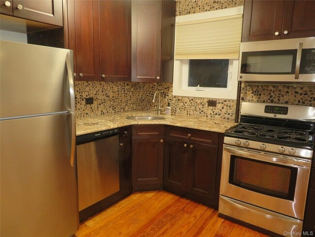 Building Photo - 3 S Magnolia St