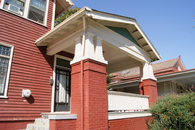 Building Photo - 801 Glenwood Ave