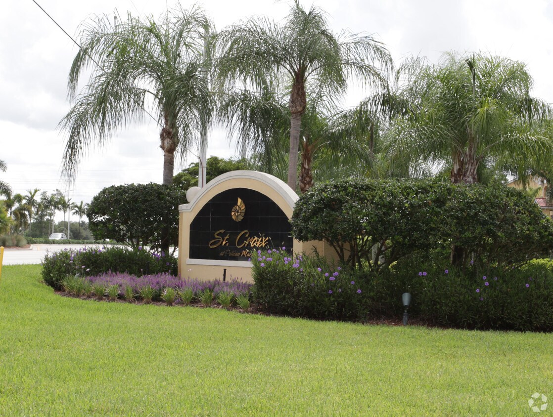 Saint Croix at Pelican Marsh Apartments in Naples, FL
