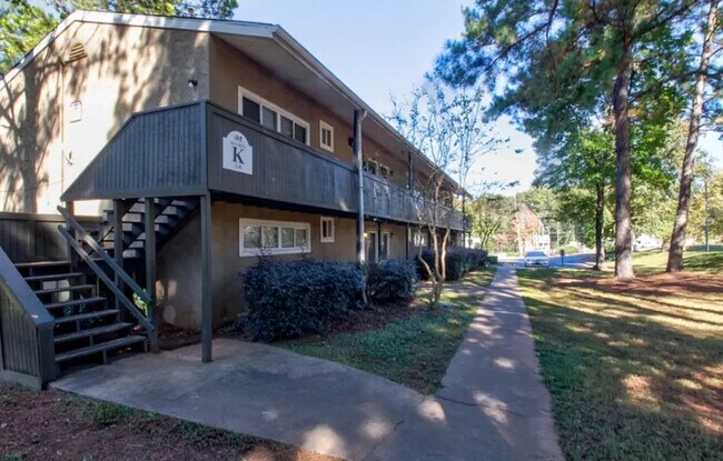 Foto del edificio - Room in Apartment on Stanton Rd SW