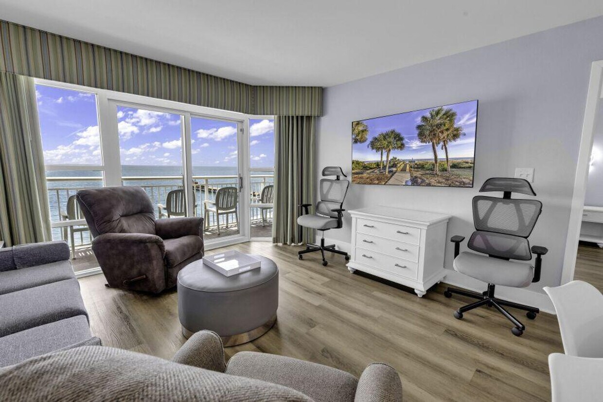 Foto principal - 2506 N Ocean Blvd