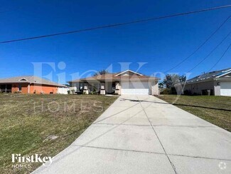 Building Photo - 1805 NW 16th Pl